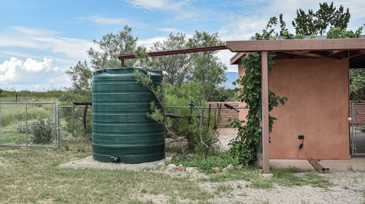 Suburban-Rainwater-Harvesting2